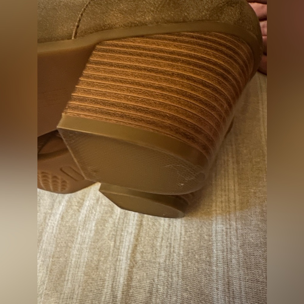 Aerosoles Booties Excellent condition very warm - Picture 5 of 7